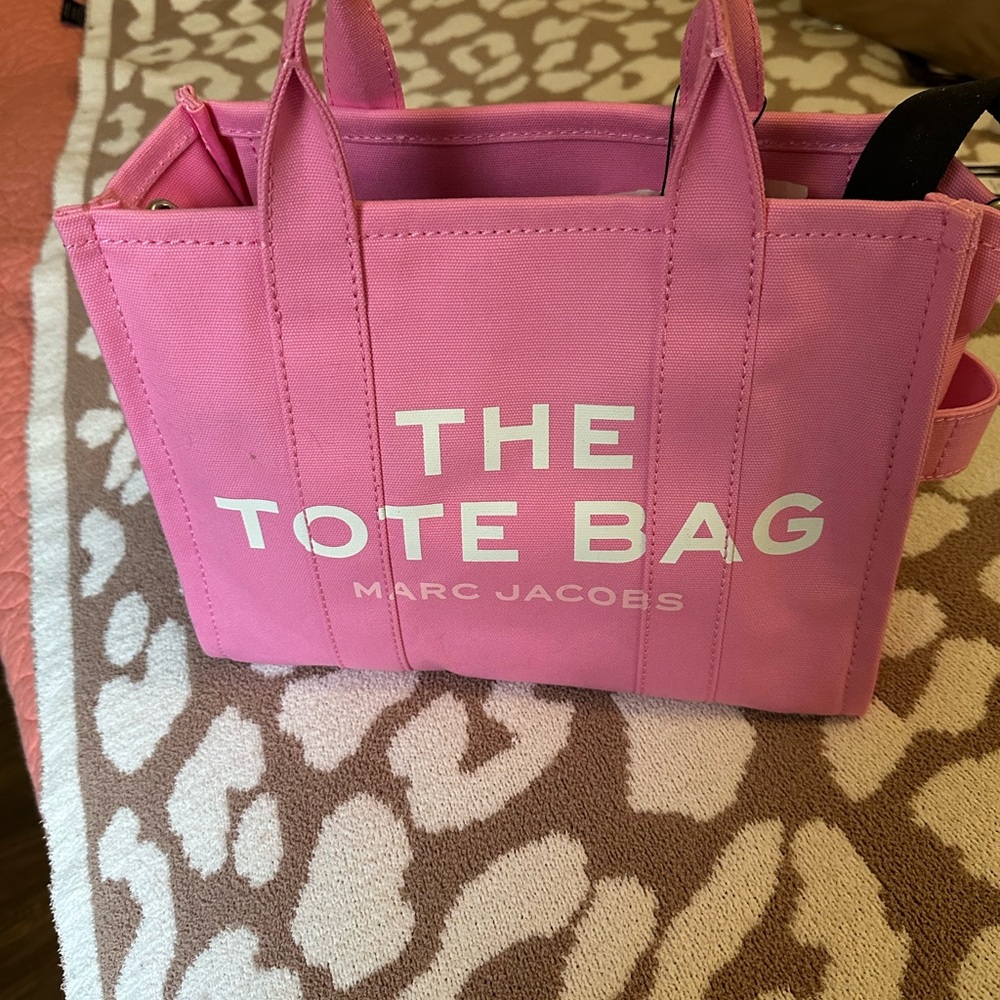 Marc Jacobs Vibrant Pink Tote Bag.  New canvas medium!